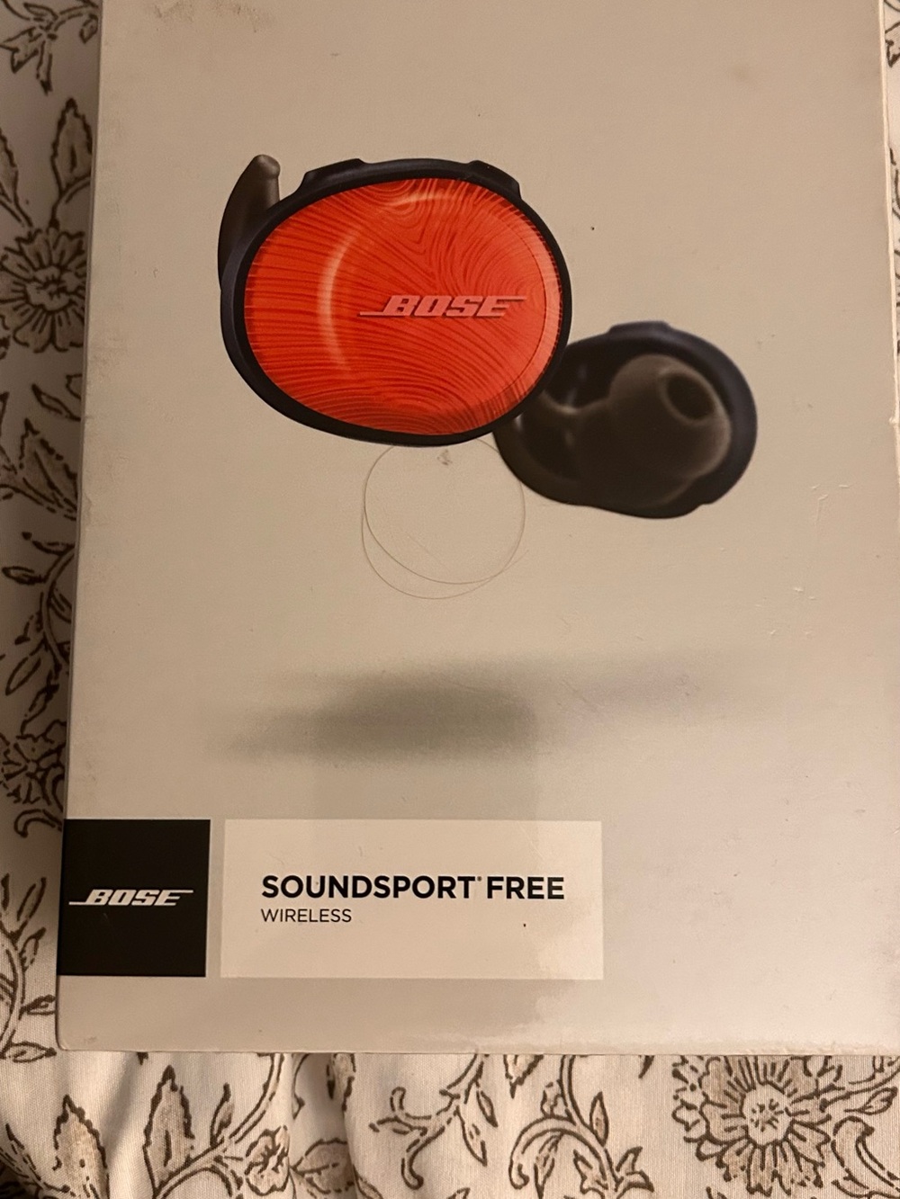 Bose SoundSport Free Wireless Earbuds - Bright Orange Accents